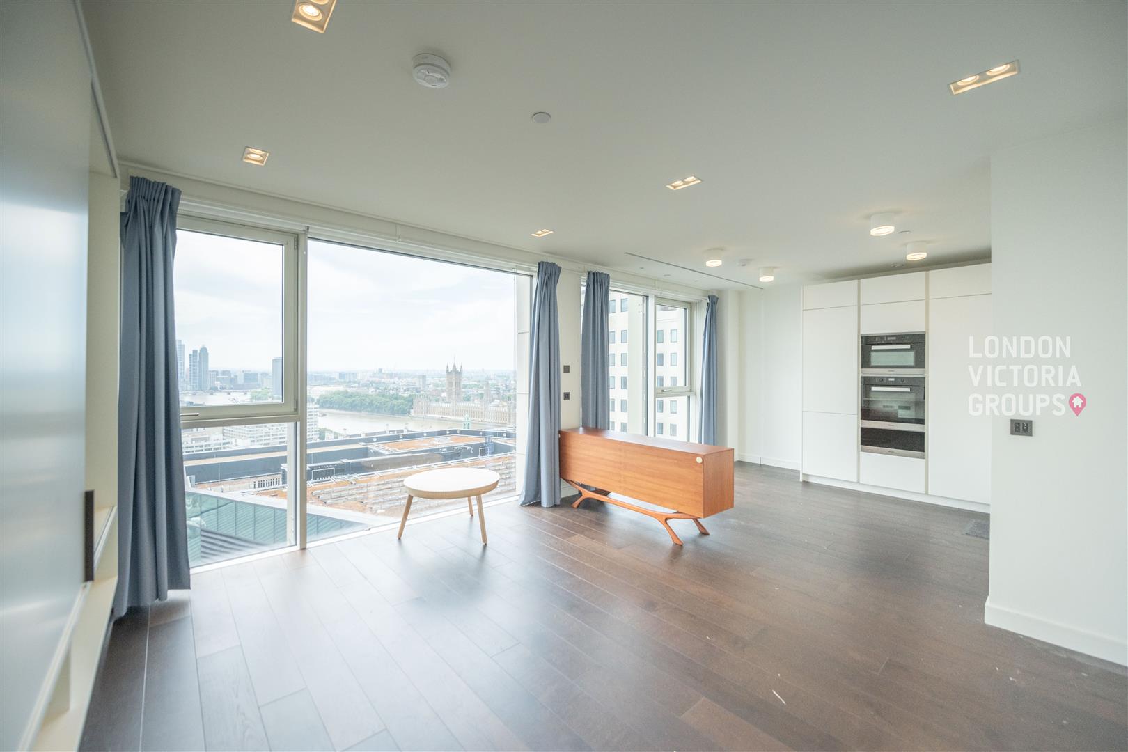 1 bed property in 8 Casson Square, London
